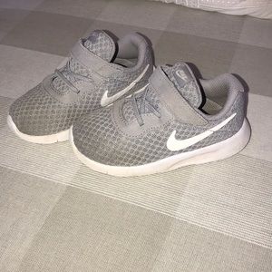 Toddler Boys Nike tennis shoes